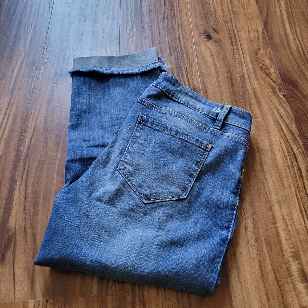 Kensie Crop Raw Hem Straight Leg Jeans